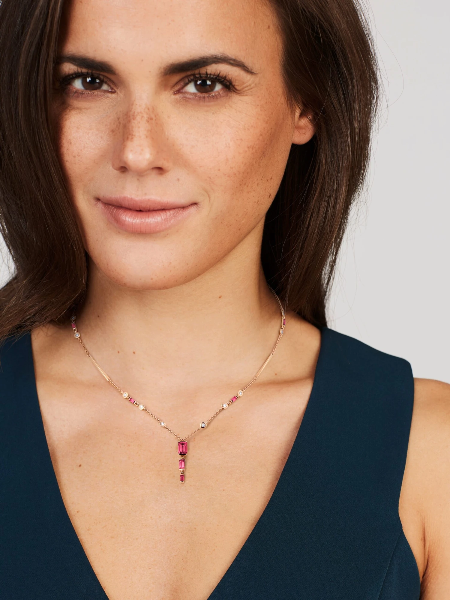 Colonna Light Necklace - Image 2